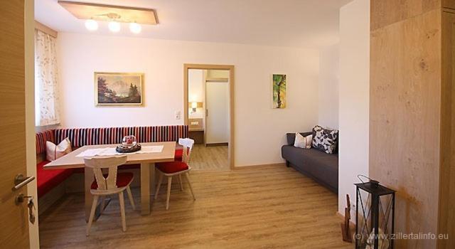 Apartment Schneeberger Stummerberg Room photo